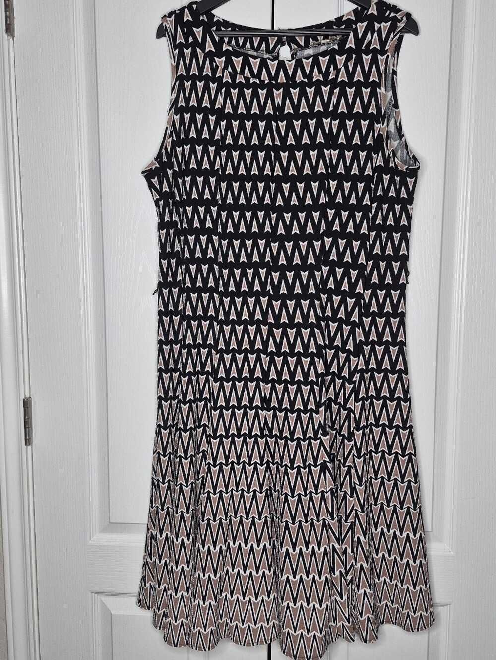 Hanni Size 2X Fit & Flare Dress Sleeveless
